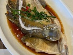-大中华酒楼·主席武昌鱼·武汉美食地标(江汉路步行街店)