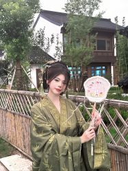 -苏州窝边小草摄影·汉服妆造跟拍(拙政园店)