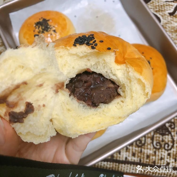 动画里的日式红豆面包在家也能做[礼花]