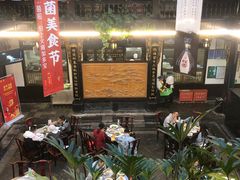 -蔼若春.传承三十年云南菜(金碧公园店)