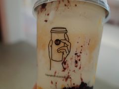 -奈雪的茶(湖滨银泰in77C区PRO店)