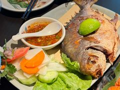 -大头虾越式风味餐厅(光明广场店)