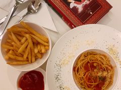 -天津滨海圣光皇冠假日酒店