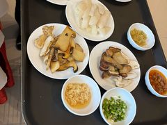 -天宜隆蘑菇宴火锅(石景山旗舰店)