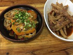 -二孃鸡爪爪(东郊记忆店)