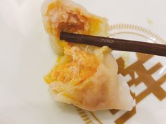 蟹黄饺拼黄花鱼饺-船歌·鱼水饺青岛菜(国贸商城店)