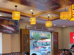 -阿婆情腊排骨火锅(金虹路店)