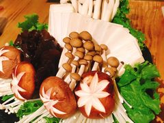 -湊湊火锅·茶憩(上海合生汇店)