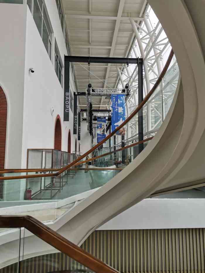 上海市北外滩·抱朴美术馆