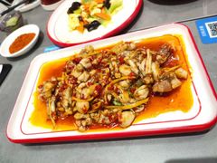 小丝瓜烧美蛙-吃不恼火·江湖菜·小酒馆(日月光田子坊店)