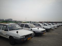 -胜华驾校·小猫学车(银都店)