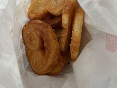 纯奶中蝴蝶酥-上海哈尔滨食品厂(淮海中路店)