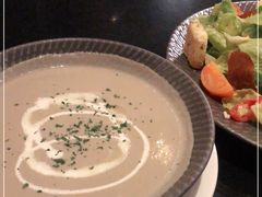 -WOLFGANG PUCK KITCHEN & BAR(迪士尼小镇店)