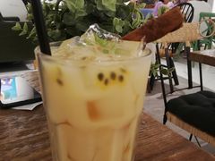 -灵意咖啡·西班牙美食(汕头金平万达广场店)