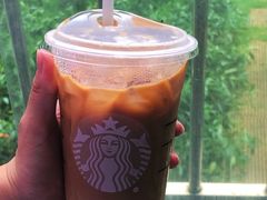 -星巴克(武汉江夏中百广场店)