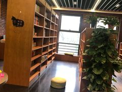 -外研书店(北京外国语大学西校区北外国际大厦店)