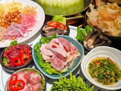 -得意咚瓜·顺德鱼生·冬瓜火锅(深圳首店)