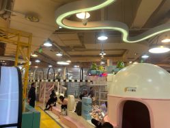 -多多淘儿童体验中心(重庆来福士店)