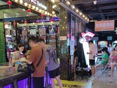 -奇奇乐园(上海仲盛世界商城店)