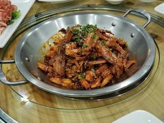 -张大师鸭爪爪特色干锅(南湖店)
