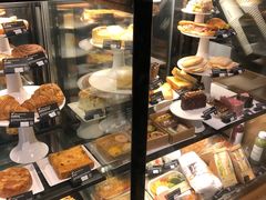 面包甜点陈列柜-星巴克(北京长安商场店)