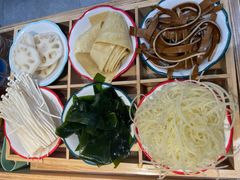 -万物生江北老火锅(海骏达店)