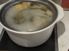 -百品聚旋转火锅(万德庄店)