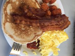 -Usdan Marketplace, Wesleyan University