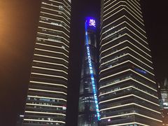 -陆家嘴空中步行连廊