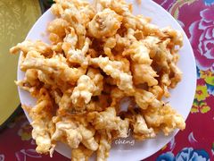 炸蘑菇-何适山庄 ·可团建(水长城P2停车场店)