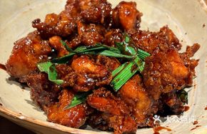 Sauce Stir-Fried Pig's Trotter Tips