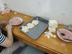 -胖子馄饨坊