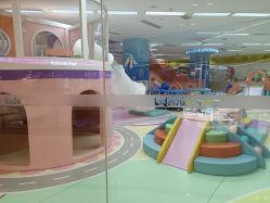 -孩子王童乐园(成都吾悦广场店)