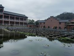 -石峰岩寺