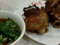 -泉福居酱骨头自助广场(南大街商业步行街店)