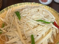 -汤锅大王(新平曹苏黄牛汤锅有限公司)