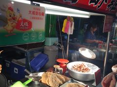 -六合夜市