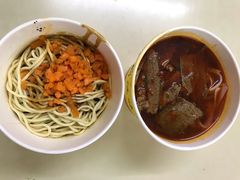 -江三王记牛杂馆(总店)