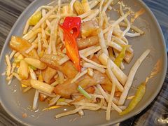 洪湖藕尖菊花牙炒猪颈肉-虾饺妹·粤式手工点心(水荫路店)
