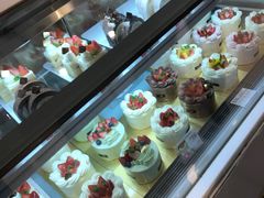 -花花卷卷·鲜食蛋糕(静安久光百货店)