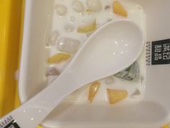 -满记甜品(优客百盛店)