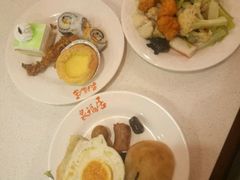 -泉福居酱骨头自助广场(南大街商业步行街店)