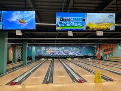 -极限PLAY运动娱乐新世界·团建派对潮玩休闲馆·室内蹦极高空游乐园