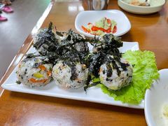 -亲昵春川鸡排(韩国美食街店)