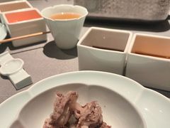 -左庭右院鲜牛肉火锅黑金店(陆家嘴中心店)
