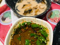 -哥老官重庆美蛙鱼头(宝山龙湖店)