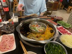 -邓莽子老火锅(中兴路总店)