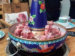 -毛辣果·贵州红酸汤牛肉火锅(西单店)