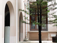 -香港大学