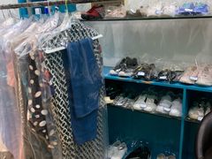 -奥特洗福莱干洗、皮具护理店(铜川路店)